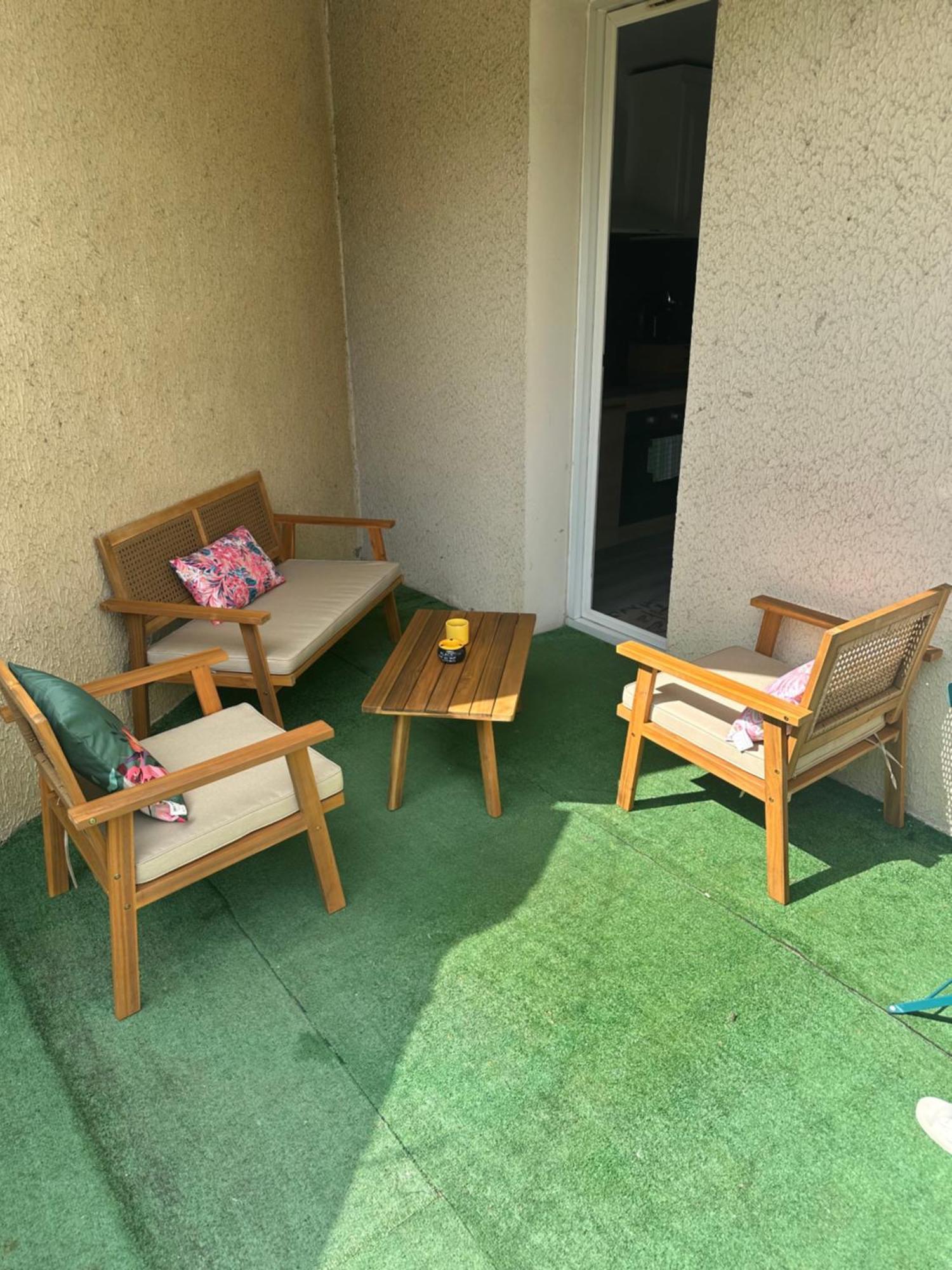 Appartement En Rez De Jardin Tout Equipe Fleurance Eksteriør billede